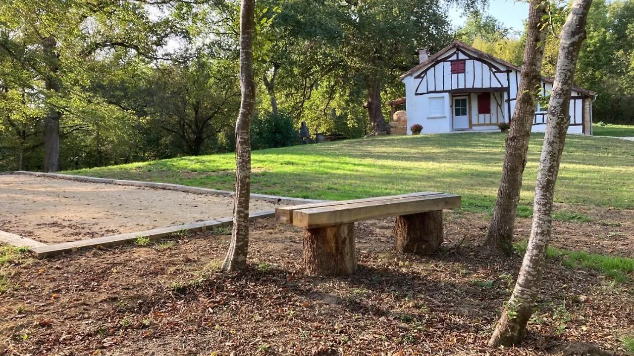 Holiday home Gite En Pleine Nature Villa Manciet France